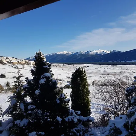 Hébergement de vacances Au Pied Des Pistes Avec Vue Panoramique Et Jardin *